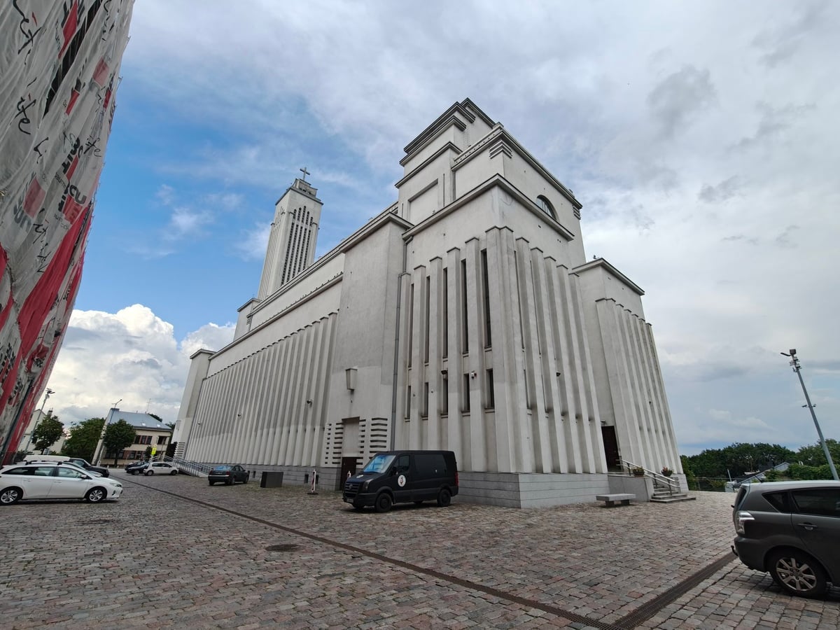 La basílica de la Resurrección de Cristo, en Kaunas