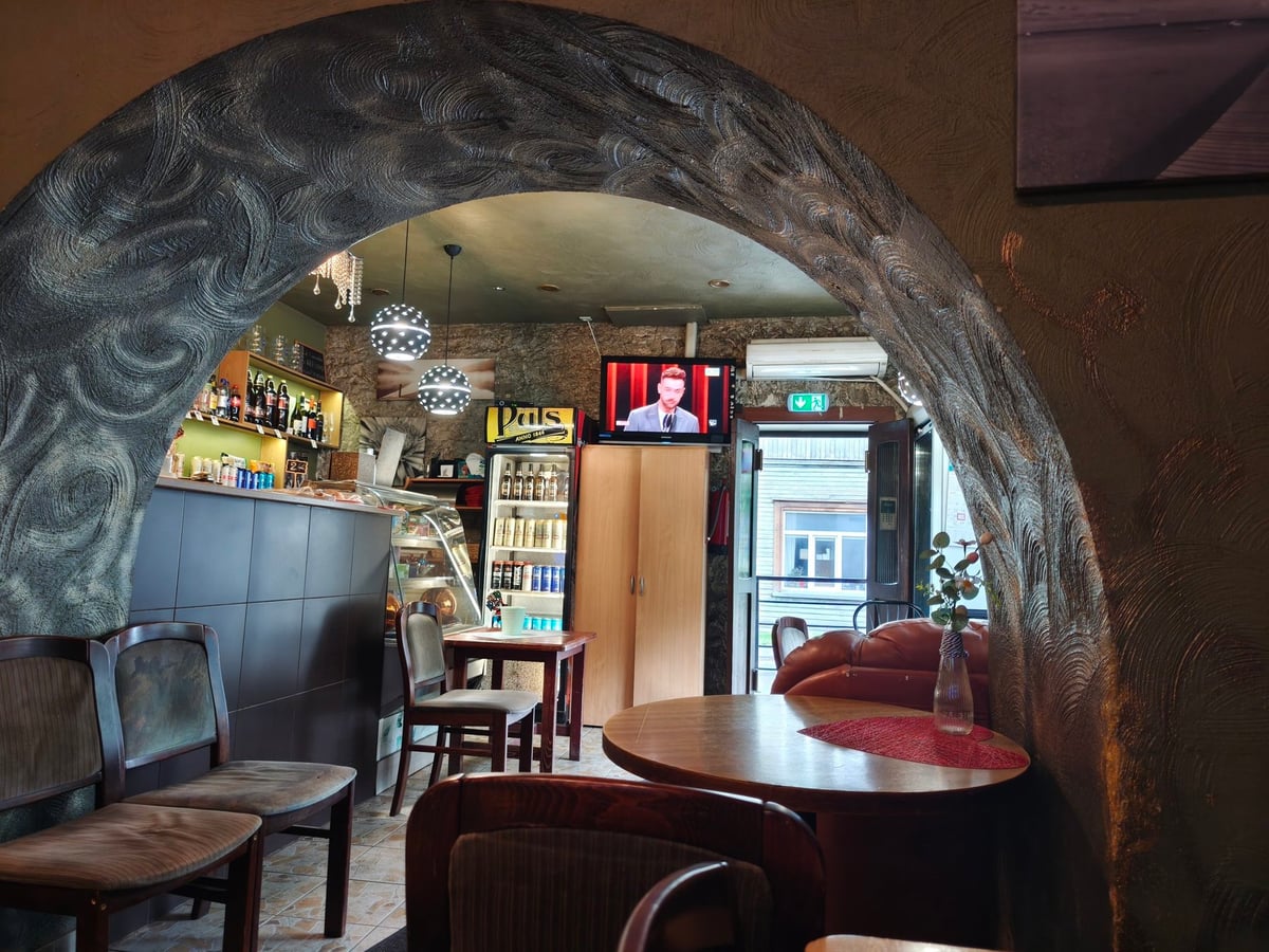 Interior del Baar S.O.S., en Tallin