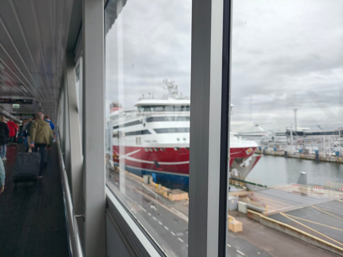 El ferry de Viking Line en el puerto de Tallin