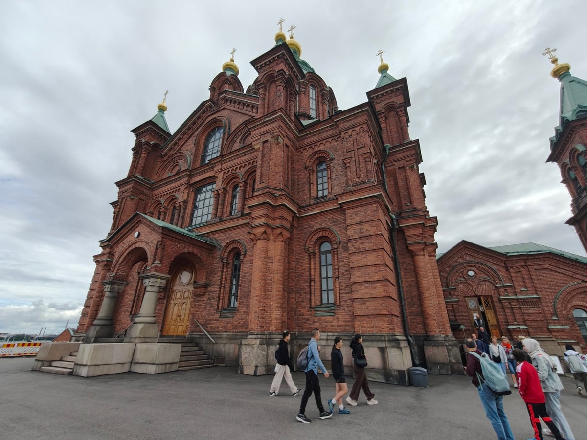 La catedral ortodoxa Uspenski, en Helsinki