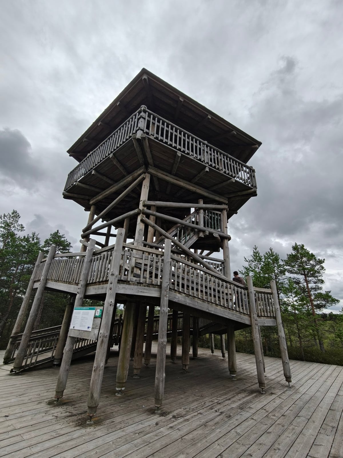 La torre de observación de Viru raba