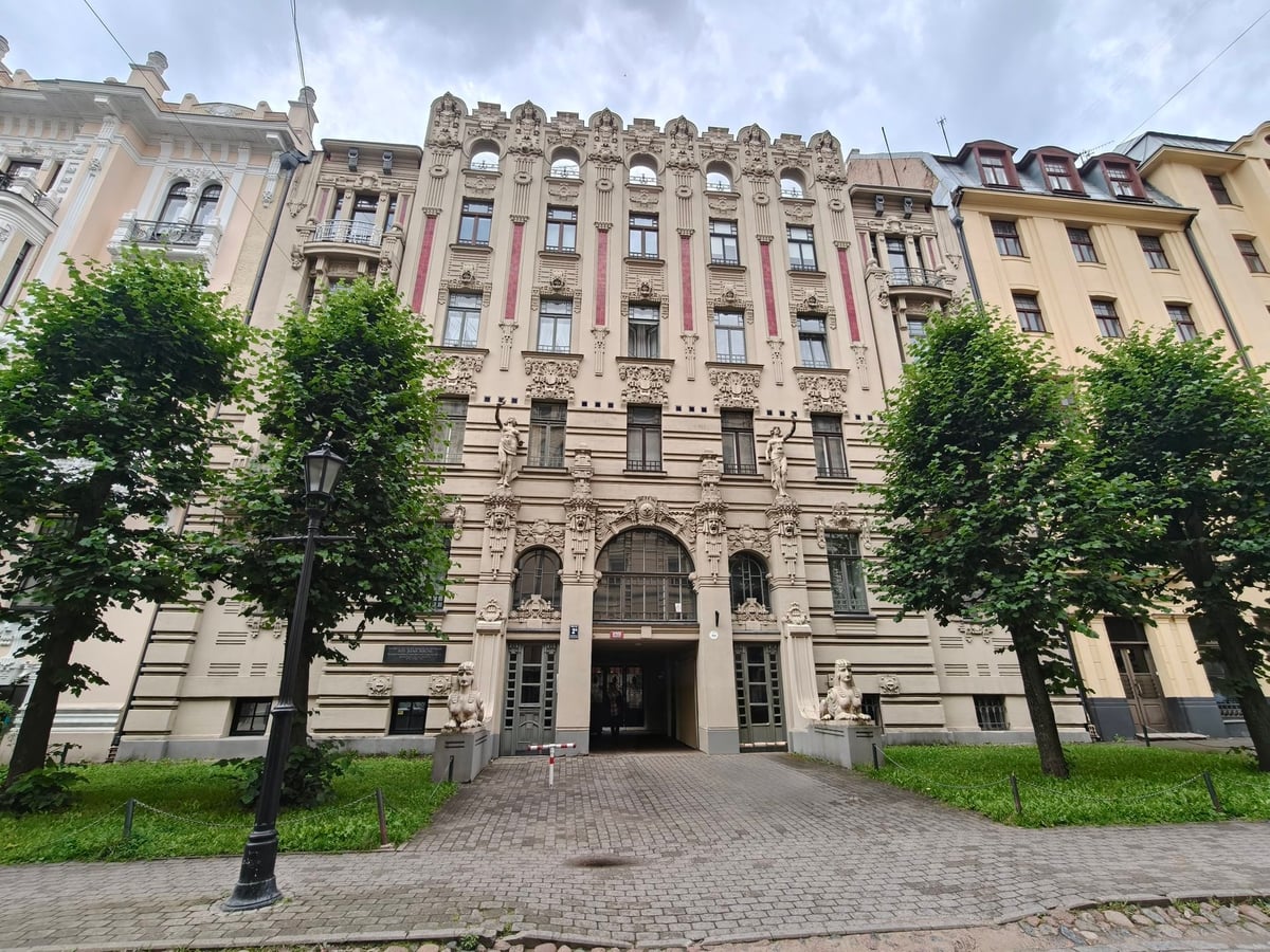 Un edificio de Mijaíl Eisenstein, en la calle Alberta