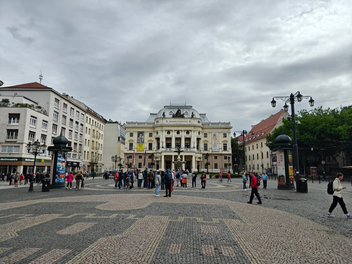 Calle, edificio, monumento o paisaje urbano de Bratislava