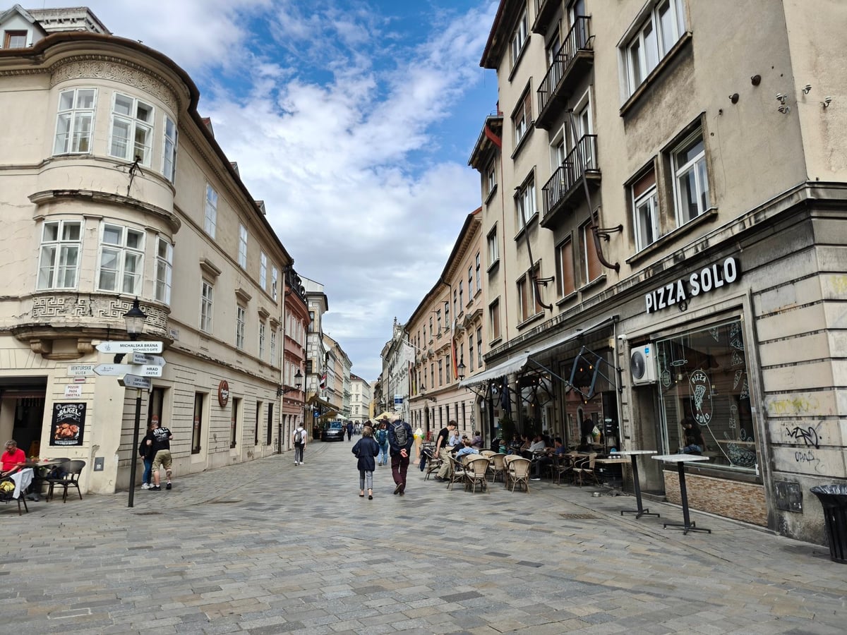 Calle, edificio, monumento o paisaje urbano de Bratislava