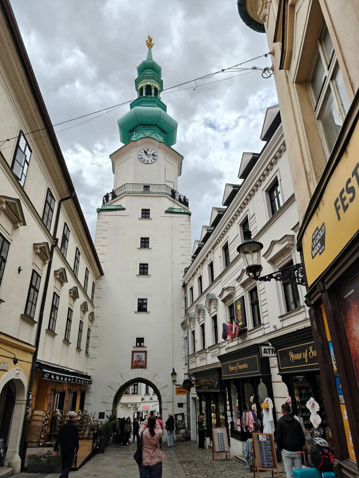 Calle, edificio, monumento o paisaje urbano de Bratislava