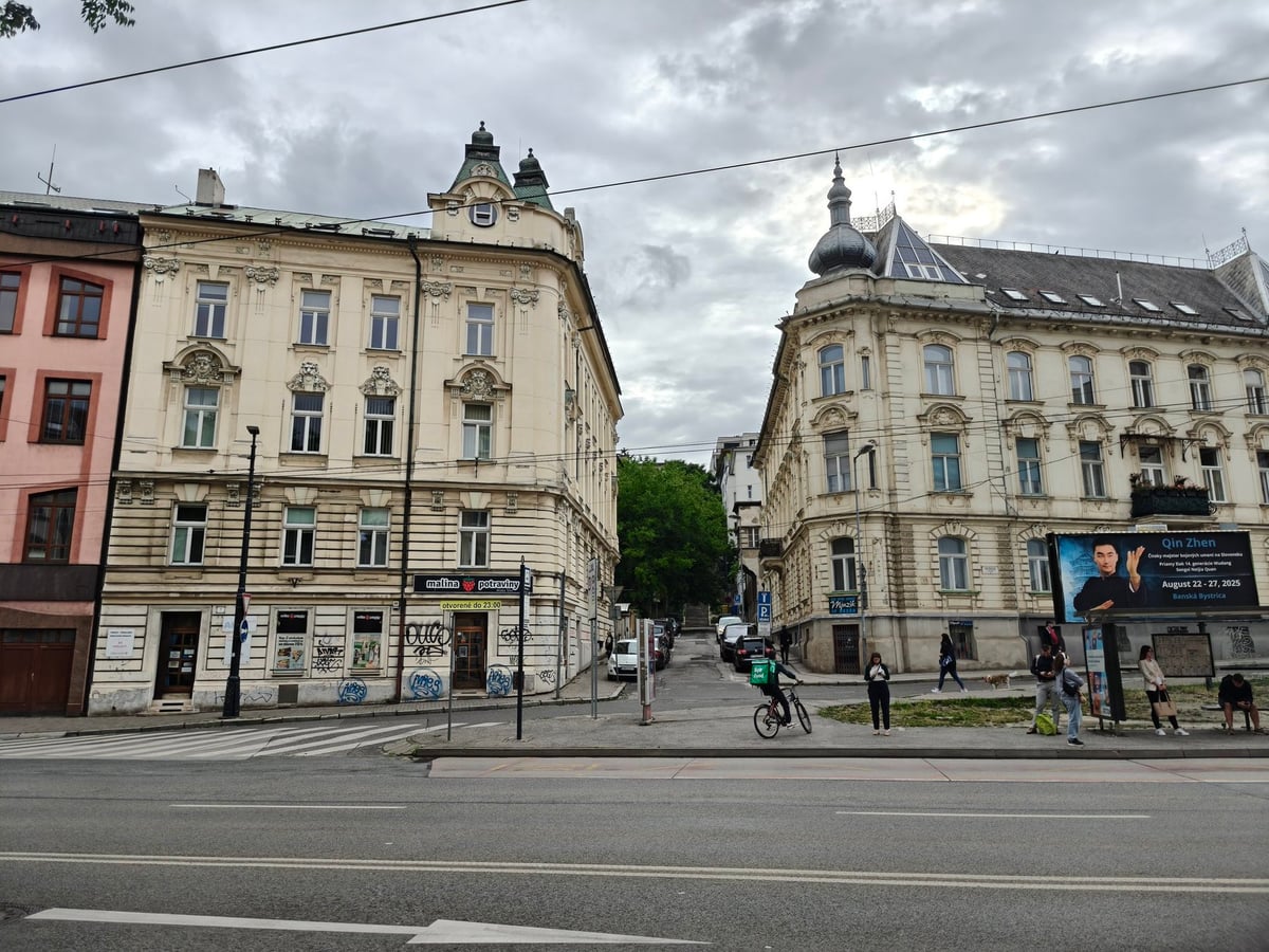 Calle, edificio, monumento o paisaje urbano de Bratislava