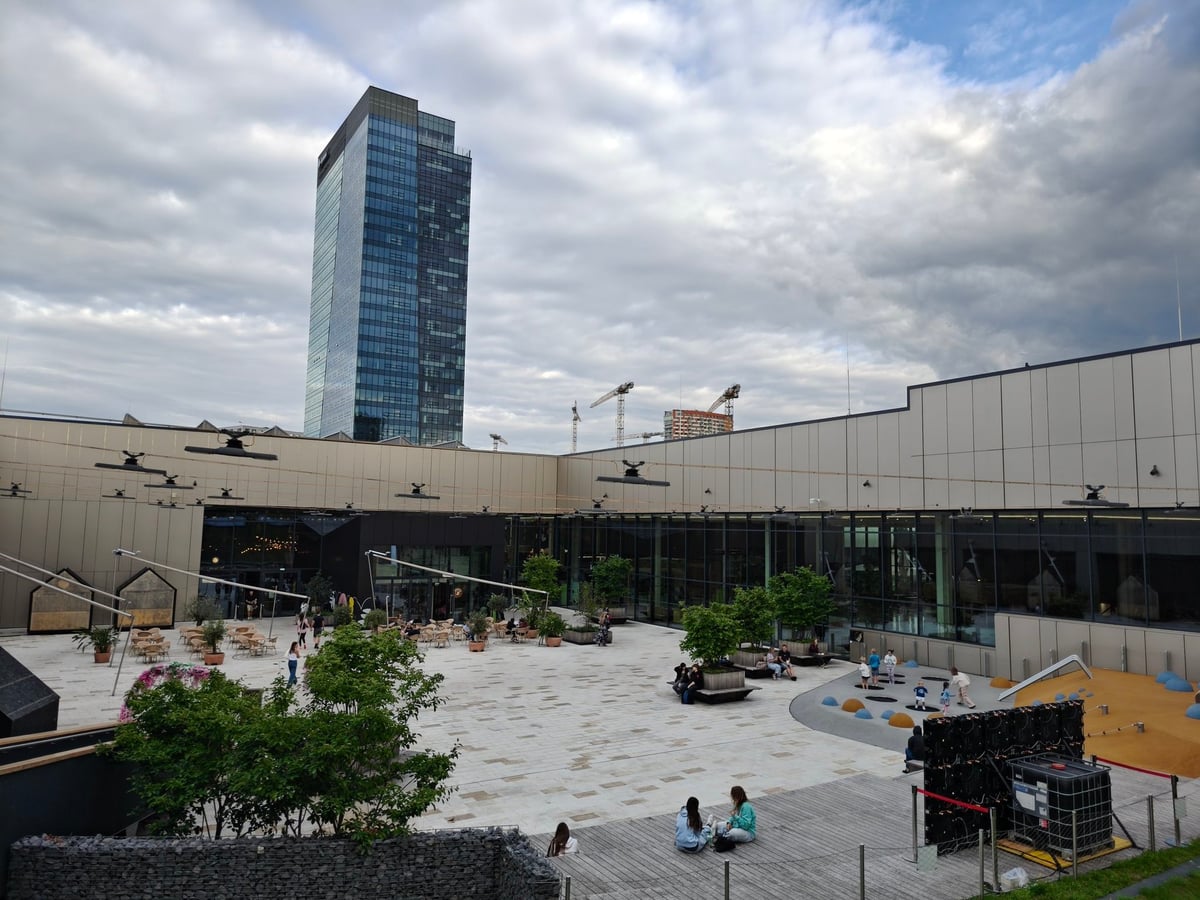 Calle, edificio, monumento o paisaje urbano de Bratislava