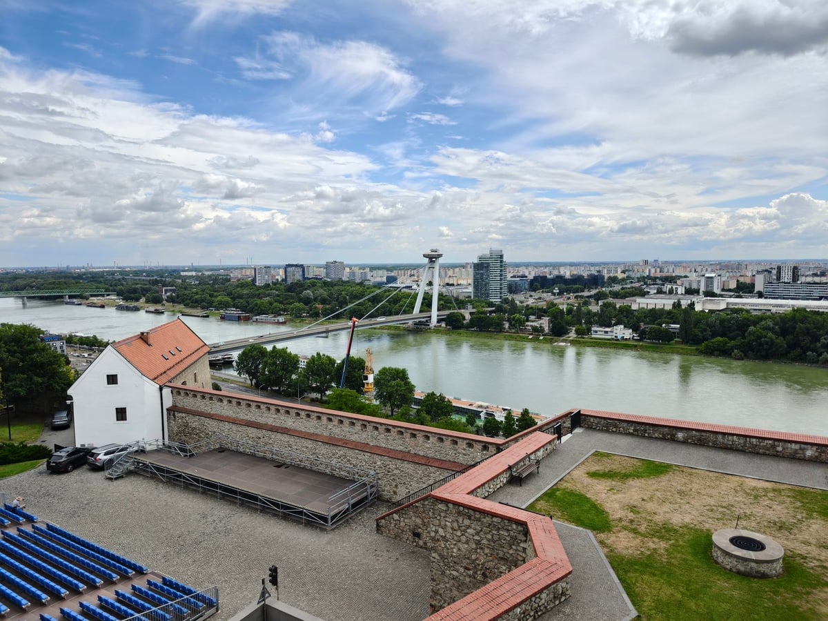 Calle, edificio, monumento o paisaje urbano de Bratislava