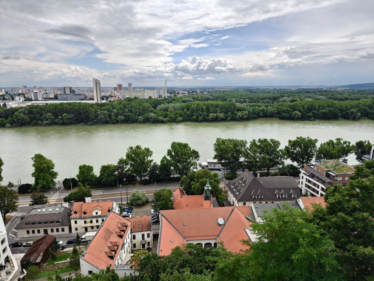 Calle, edificio, monumento o paisaje urbano de Bratislava