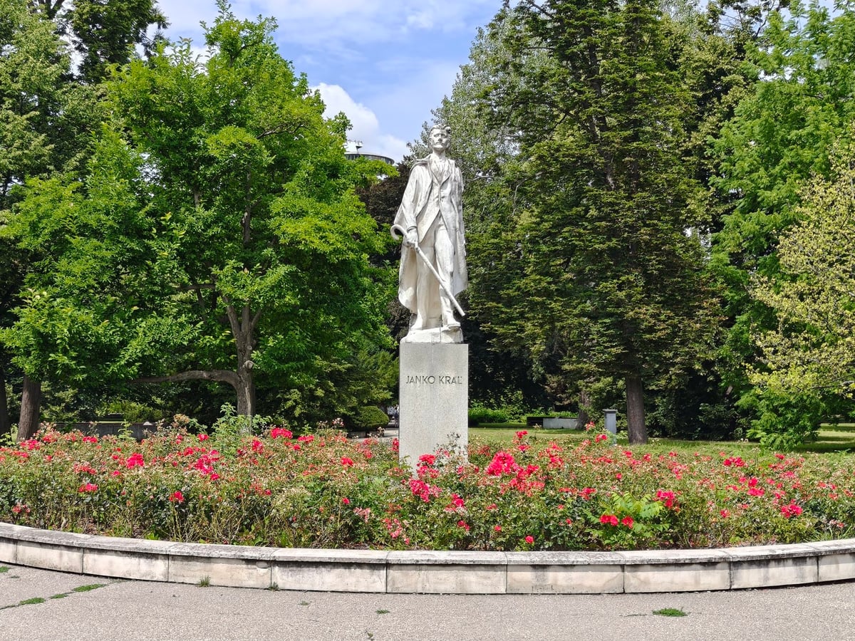 Calle, edificio, monumento o paisaje urbano de Bratislava