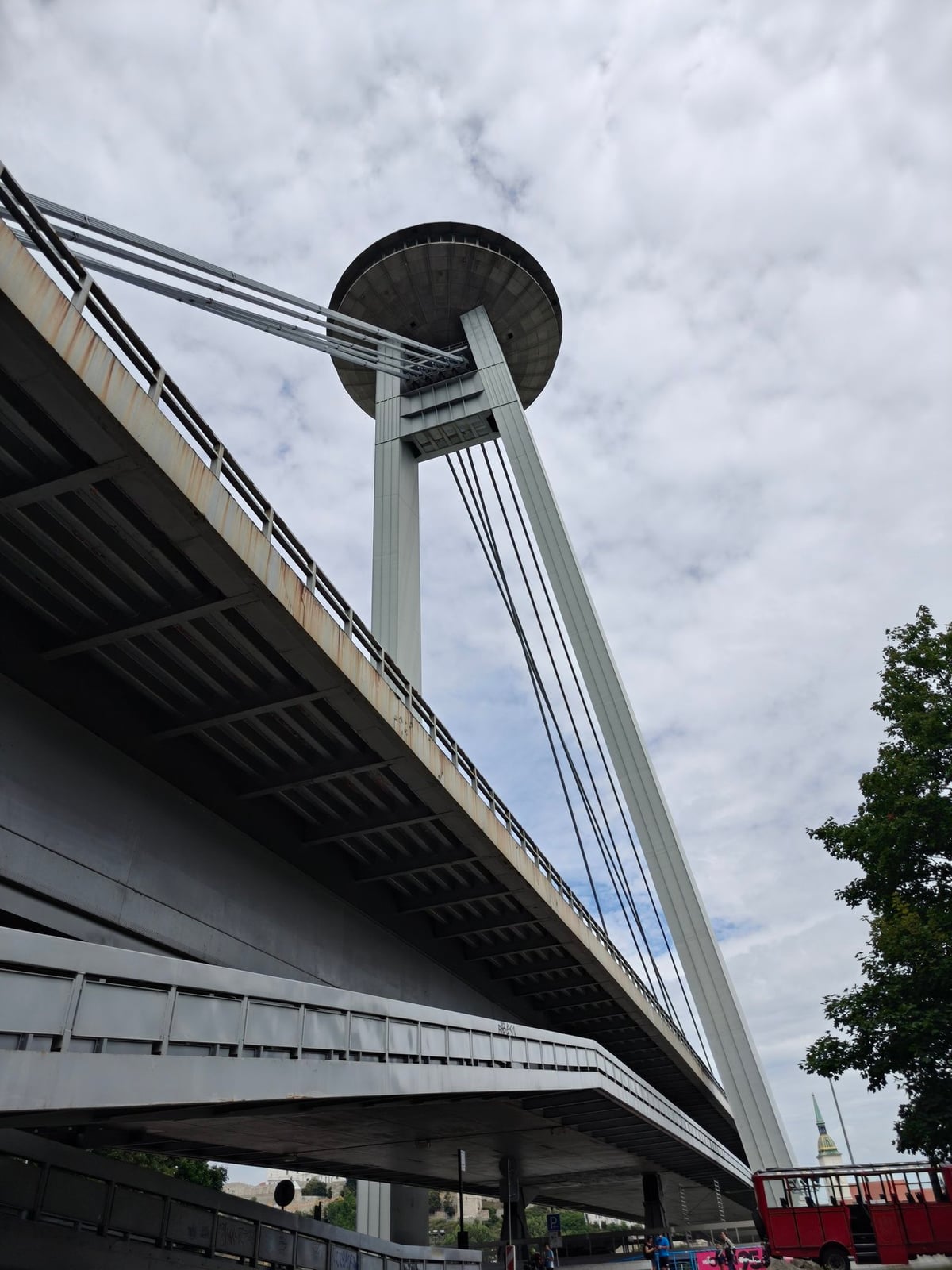 Calle, edificio, monumento o paisaje urbano de Bratislava