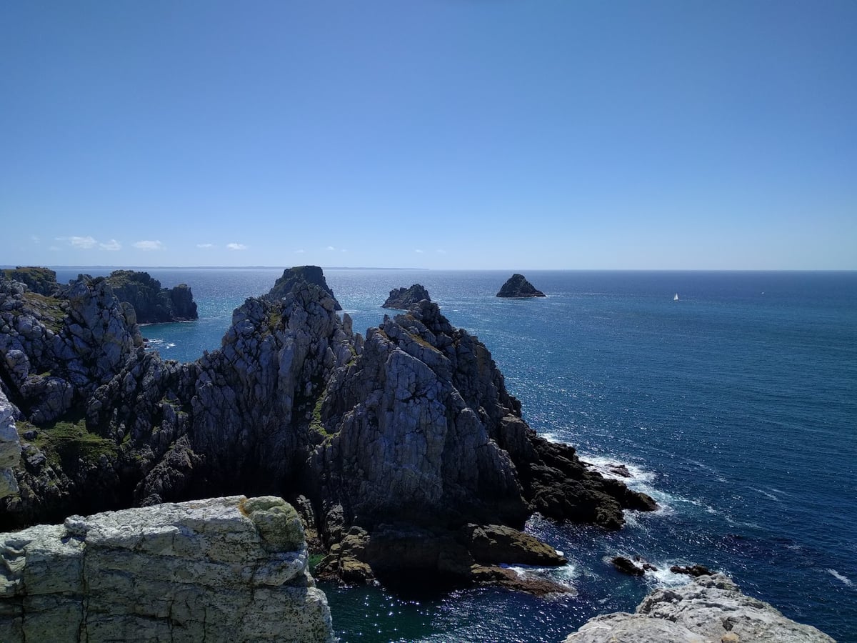 Paisaje, localidad, costa o monumento de Bretaña