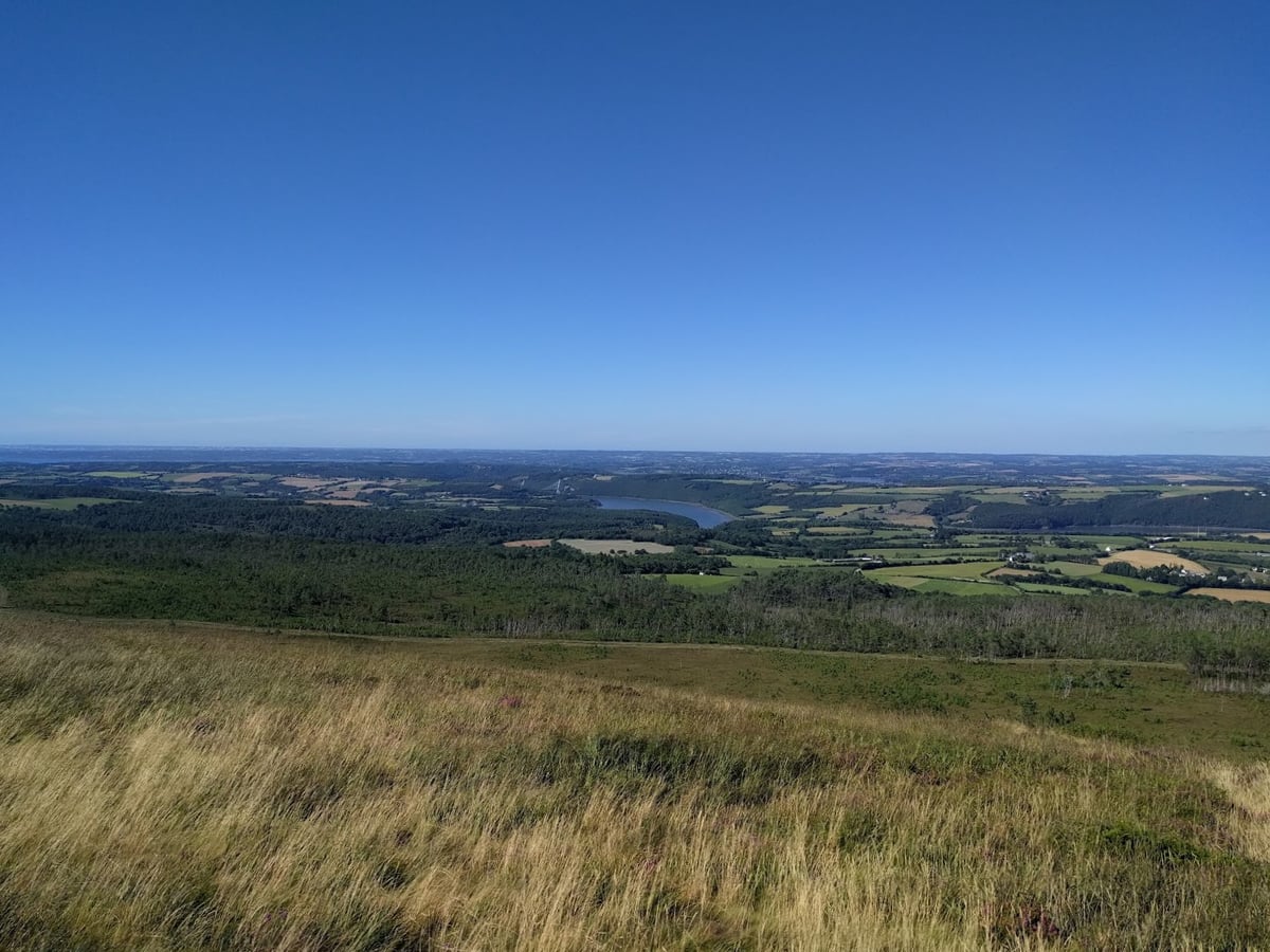 Paisaje, localidad, costa o monumento de Bretaña