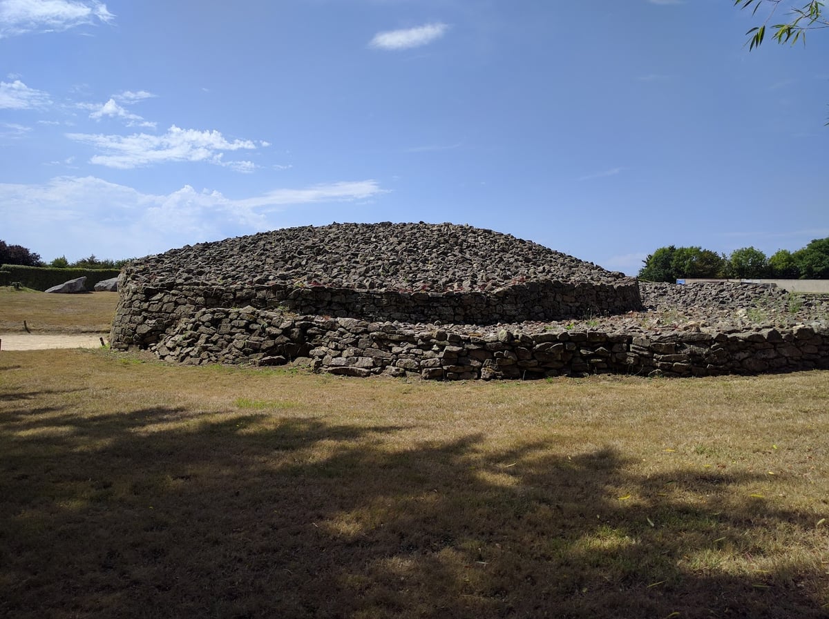 Paisaje, localidad, costa o monumento de Bretaña