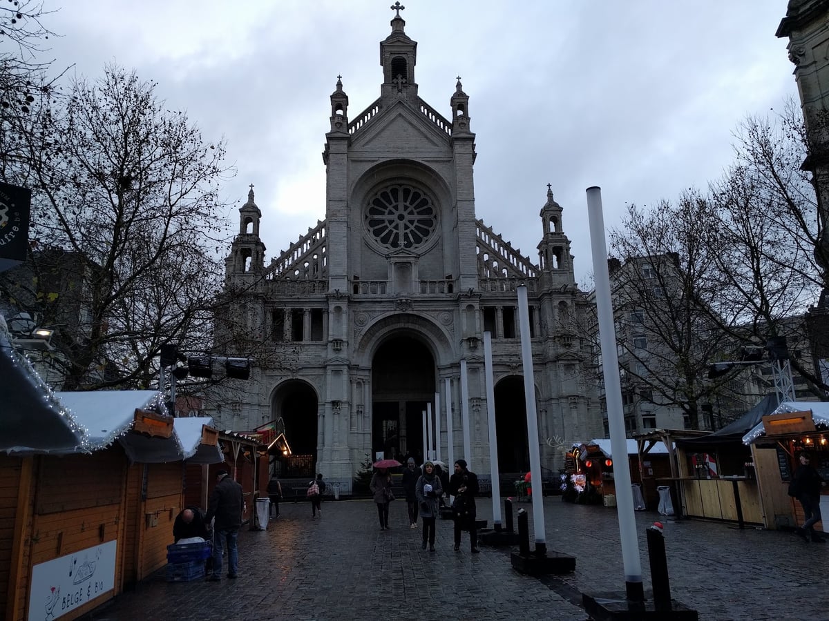 Fachada de la Iglesia de Sainte-Catherine en Bruselas