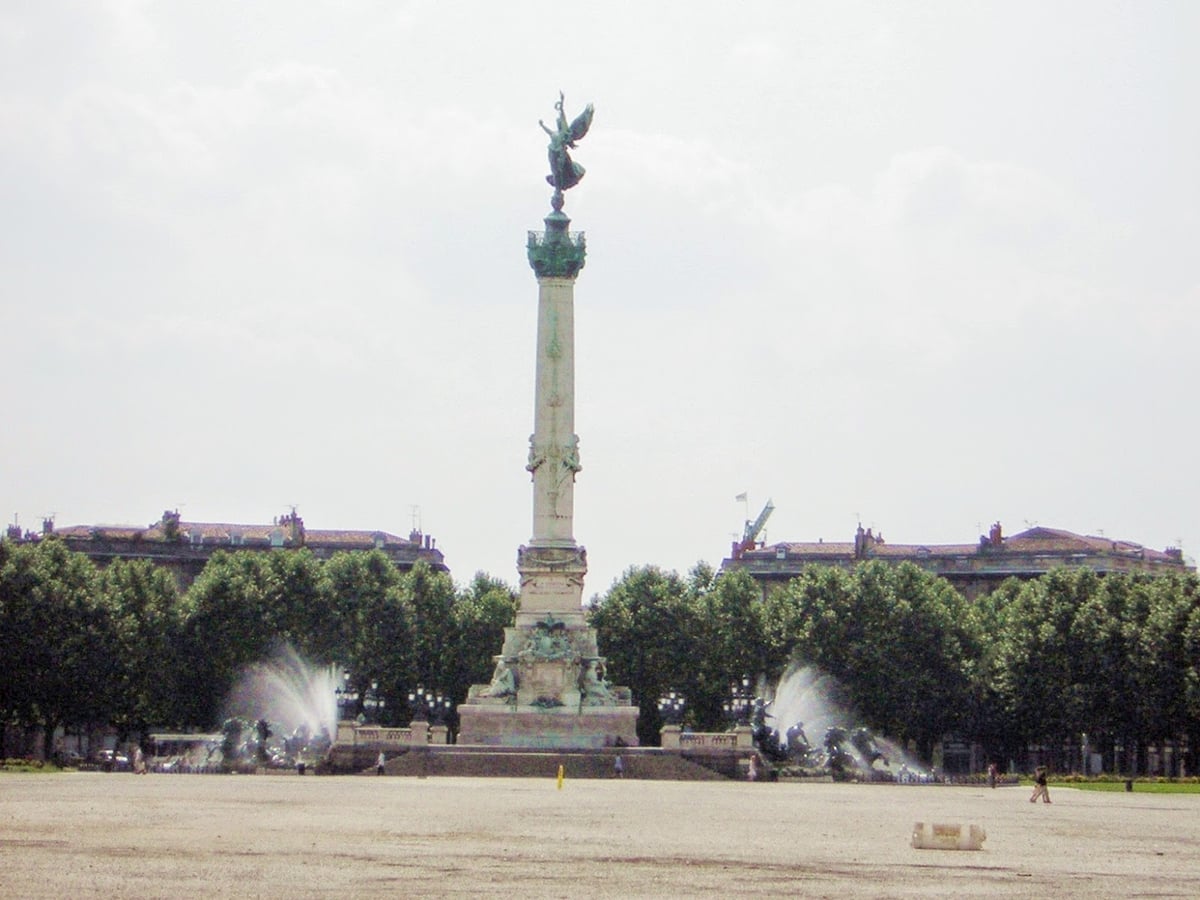 Calle, edificio, monumento o paisaje urbano de Burdeos