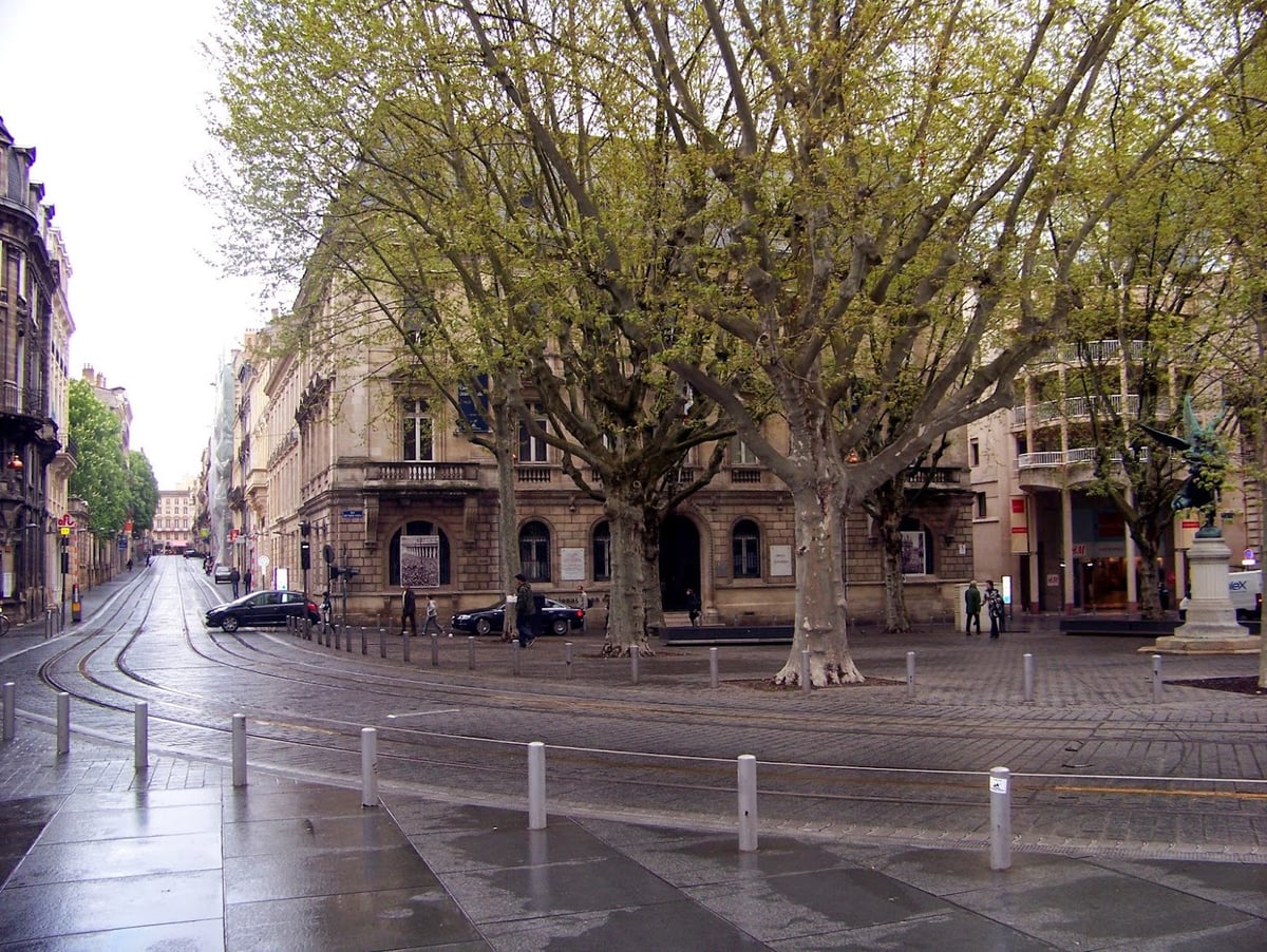 Calle, edificio, monumento o paisaje urbano de Burdeos
