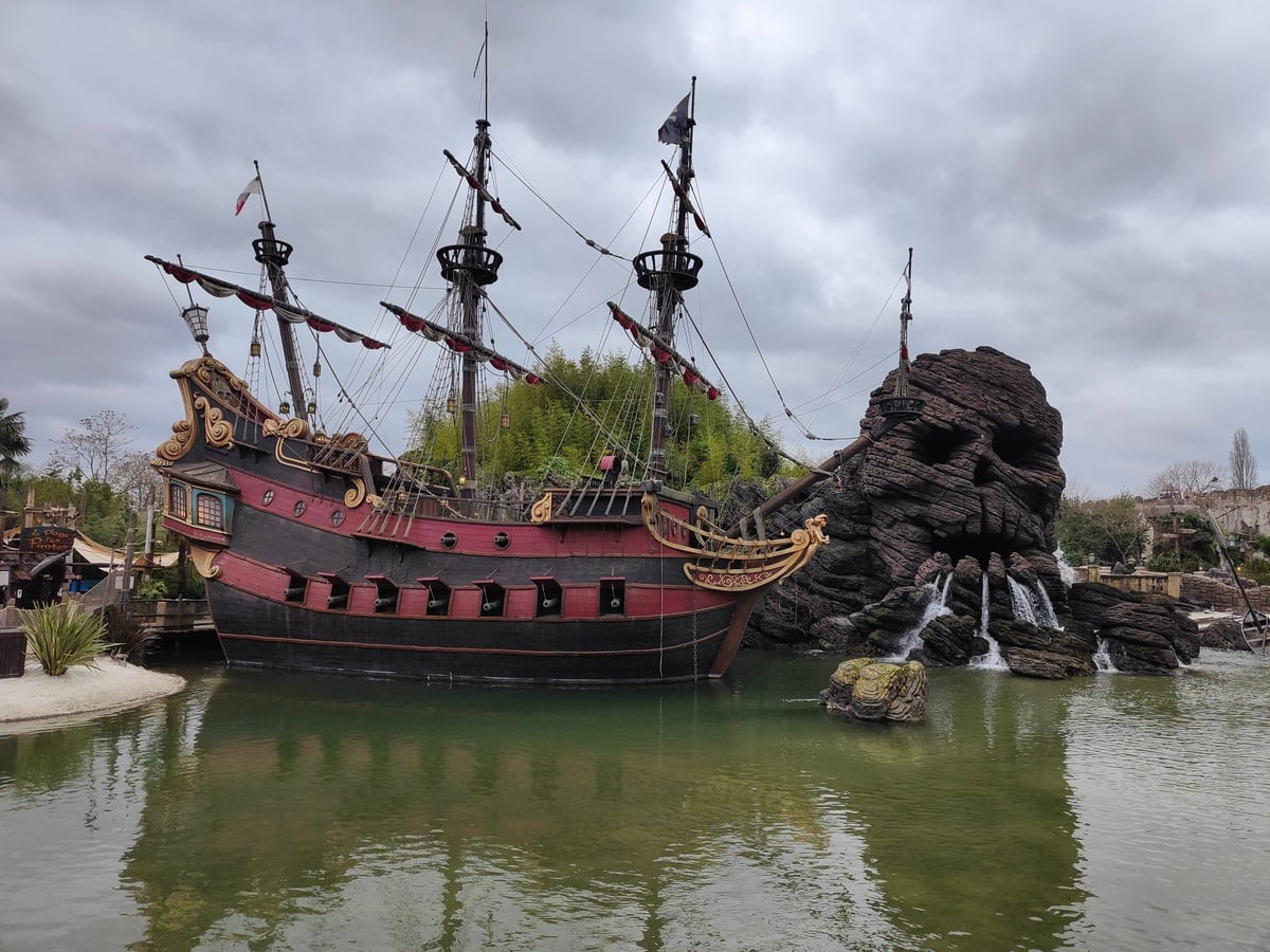 Parque Disney, atracción o escena de la visita a Disneyland París
