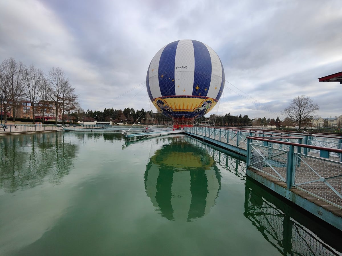 Parque Disney, atracción o escena de la visita a Disneyland París