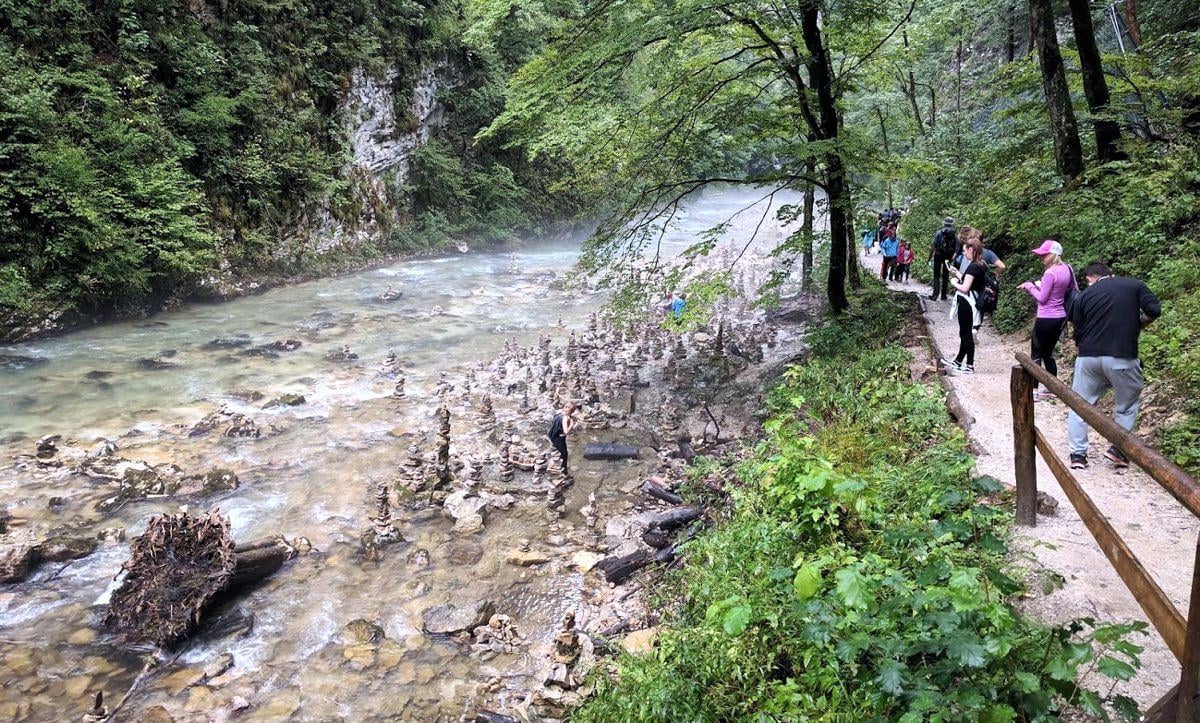 Paisaje, localidad, monumento o escena urbana de Eslovenia