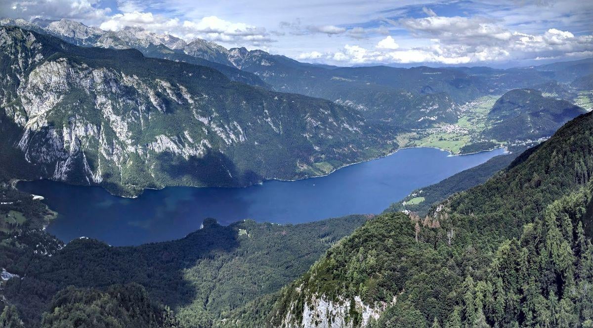 Paisaje, localidad, monumento o escena urbana de Eslovenia