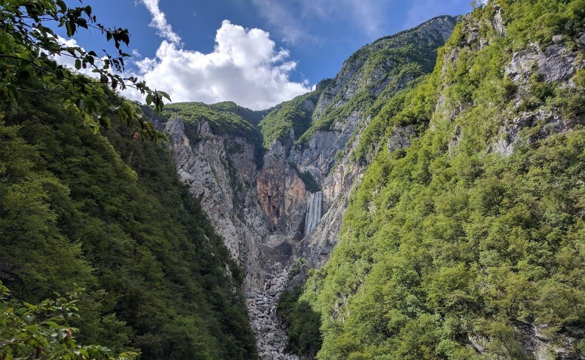 Paisaje, localidad, monumento o escena urbana de Eslovenia