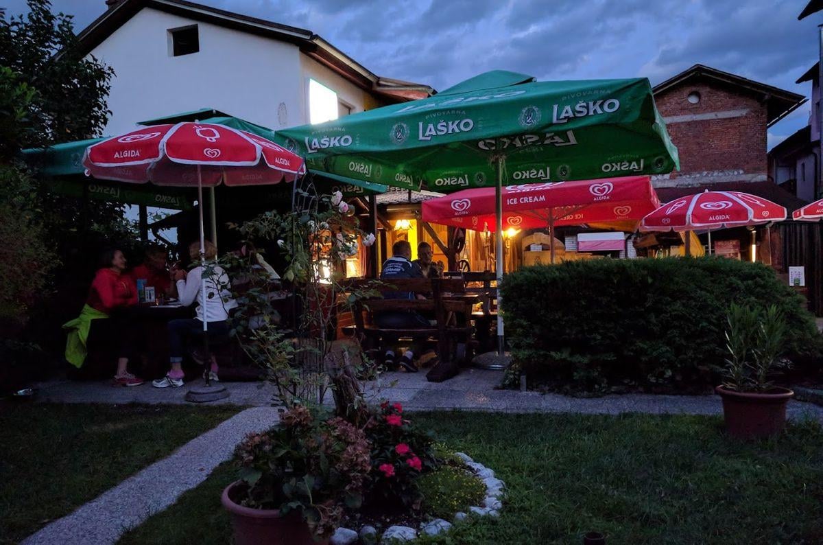 Paisaje, localidad, monumento o escena urbana de Eslovenia