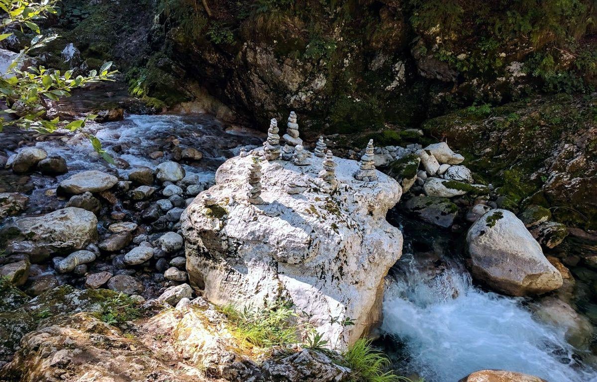 Paisaje, localidad, monumento o escena urbana de Eslovenia