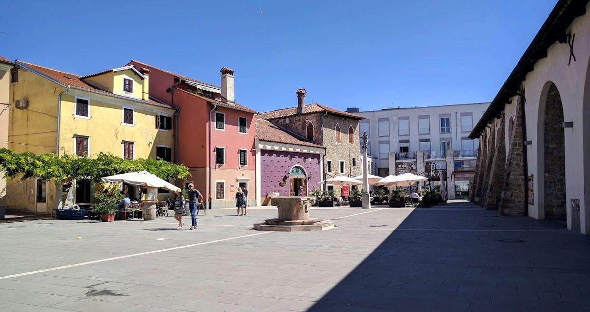 Paisaje, localidad, monumento o escena urbana de Eslovenia