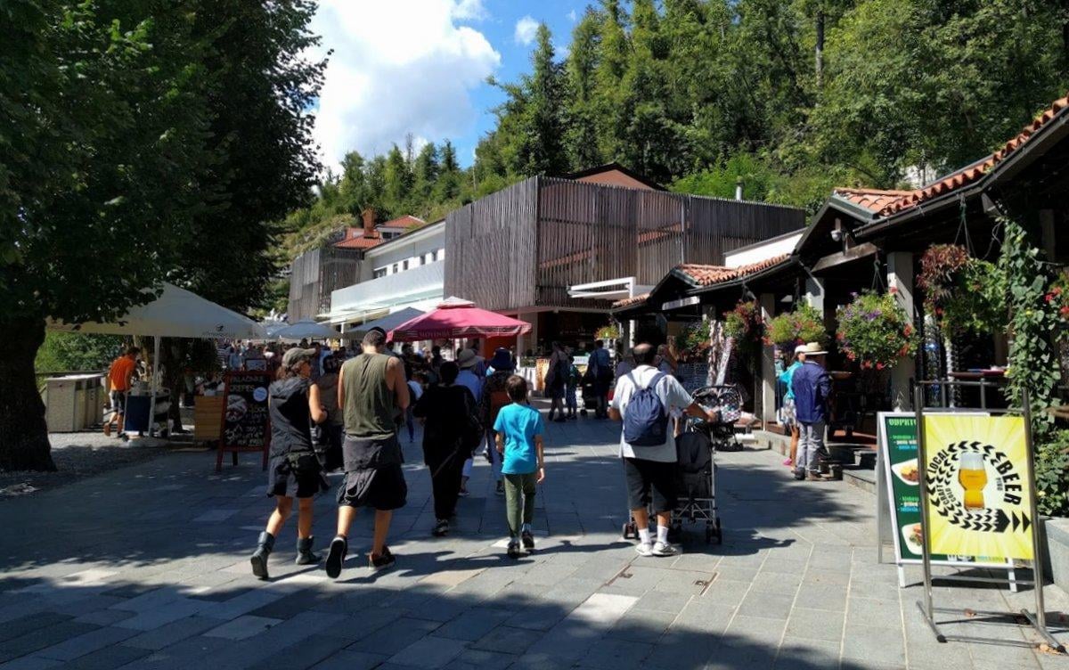 Paisaje, localidad, monumento o escena urbana de Eslovenia