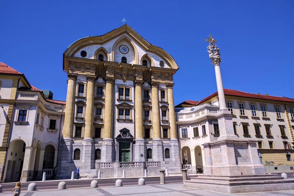 Paisaje, localidad, monumento o escena urbana de Eslovenia