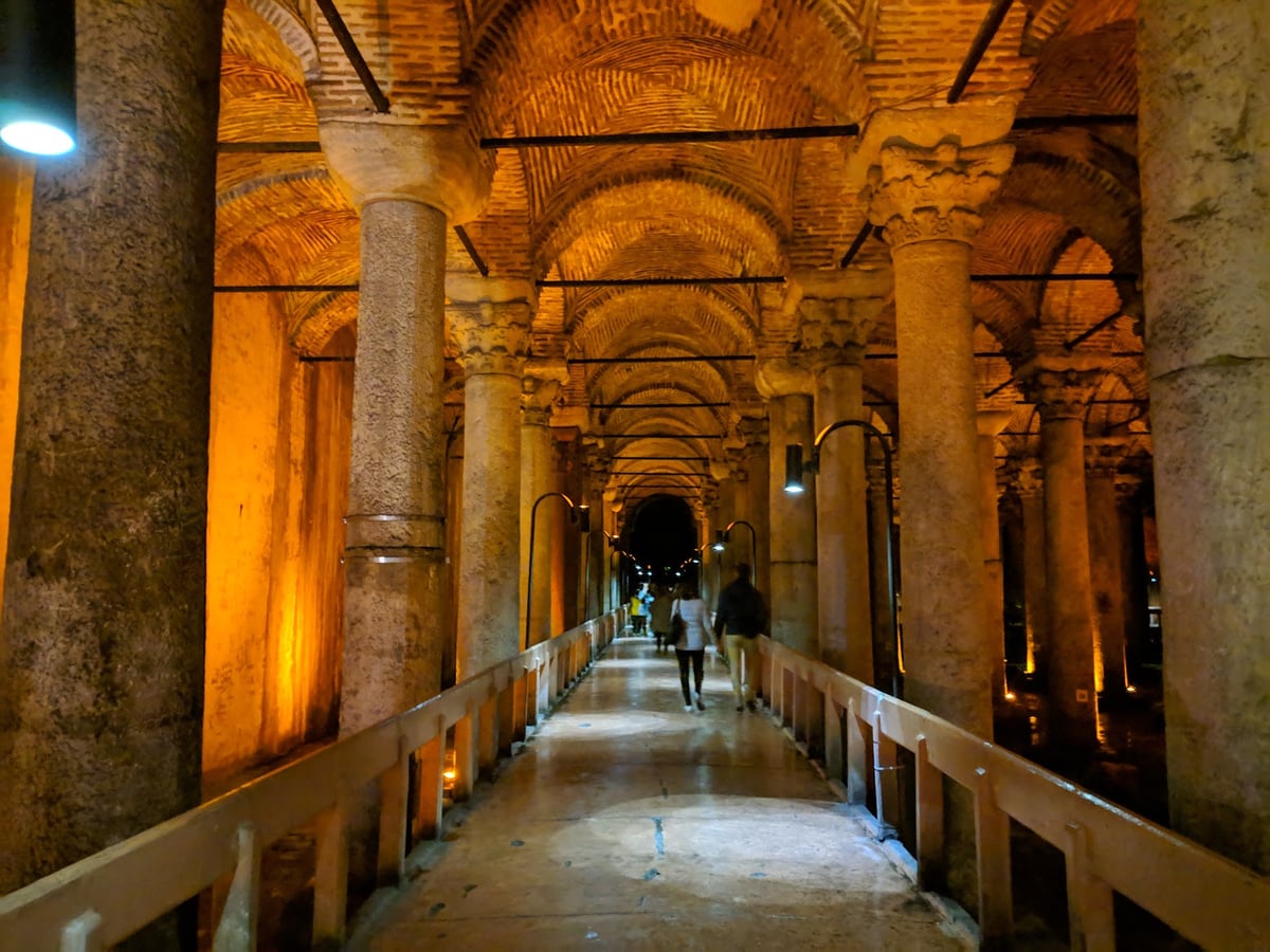 Calle, mezquita, monumento, paisaje o escena urbana de Estambul