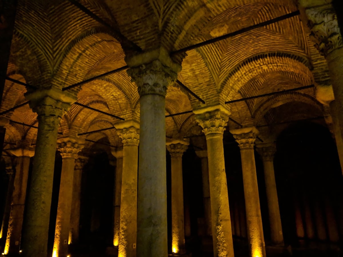 Calle, mezquita, monumento, paisaje o escena urbana de Estambul