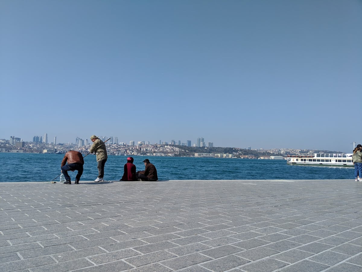 Calle, mezquita, monumento, paisaje o escena urbana de Estambul