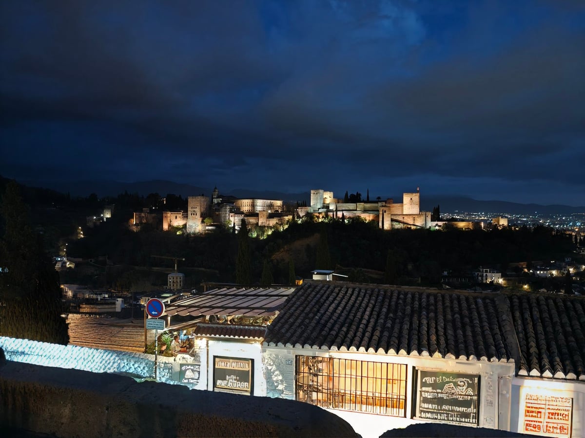 Calle, edificio, monumento, paisaje o escena urbana de Granada