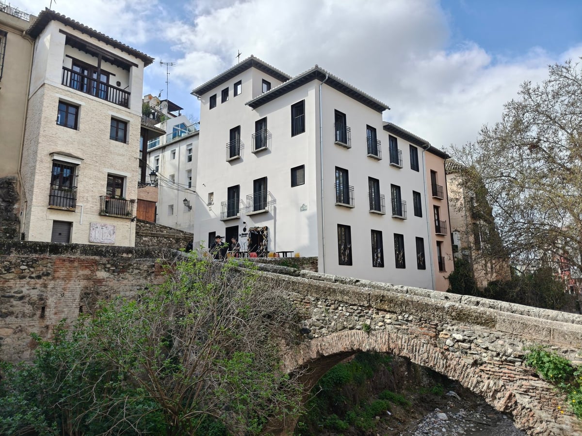 Calle, edificio, monumento, paisaje o escena urbana de Granada