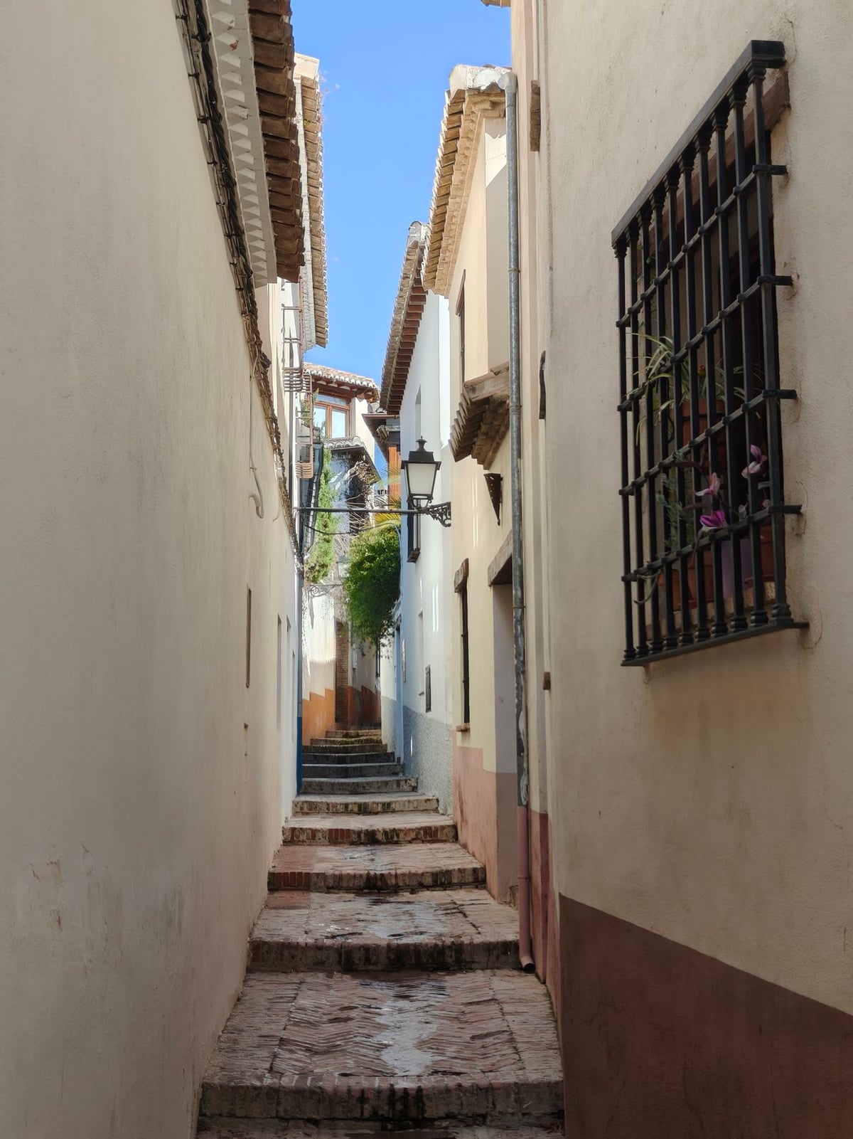 Calle, edificio, monumento, paisaje o escena urbana de Granada