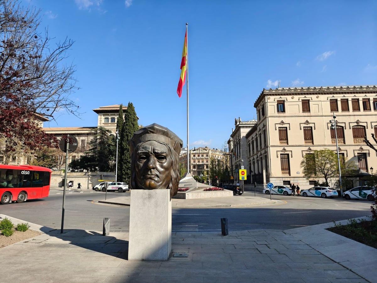 Calle, edificio, monumento, paisaje o escena urbana de Granada