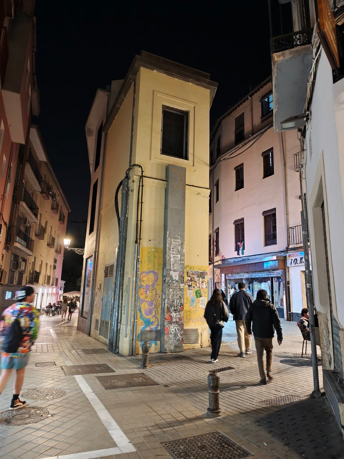 Calle, edificio, monumento, paisaje o escena urbana de Granada
