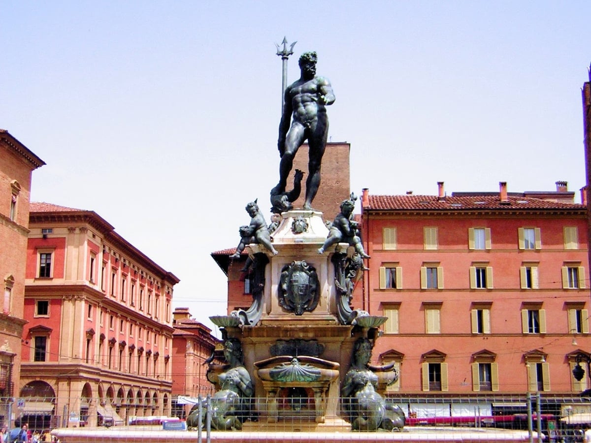 Foto de la fuente de Neptuno en Bolonia