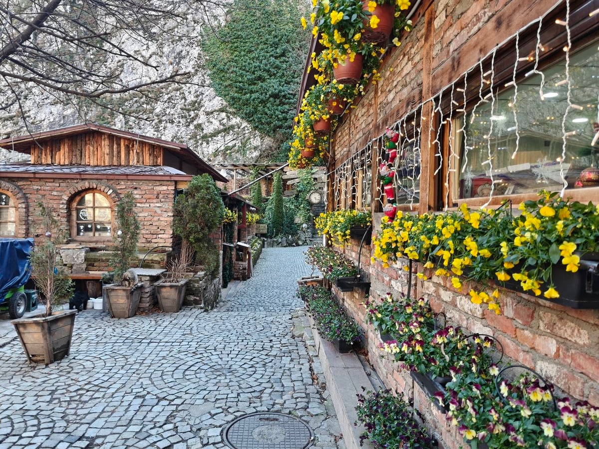 Paisaje, ciudad, monumento o escena de Macedonia