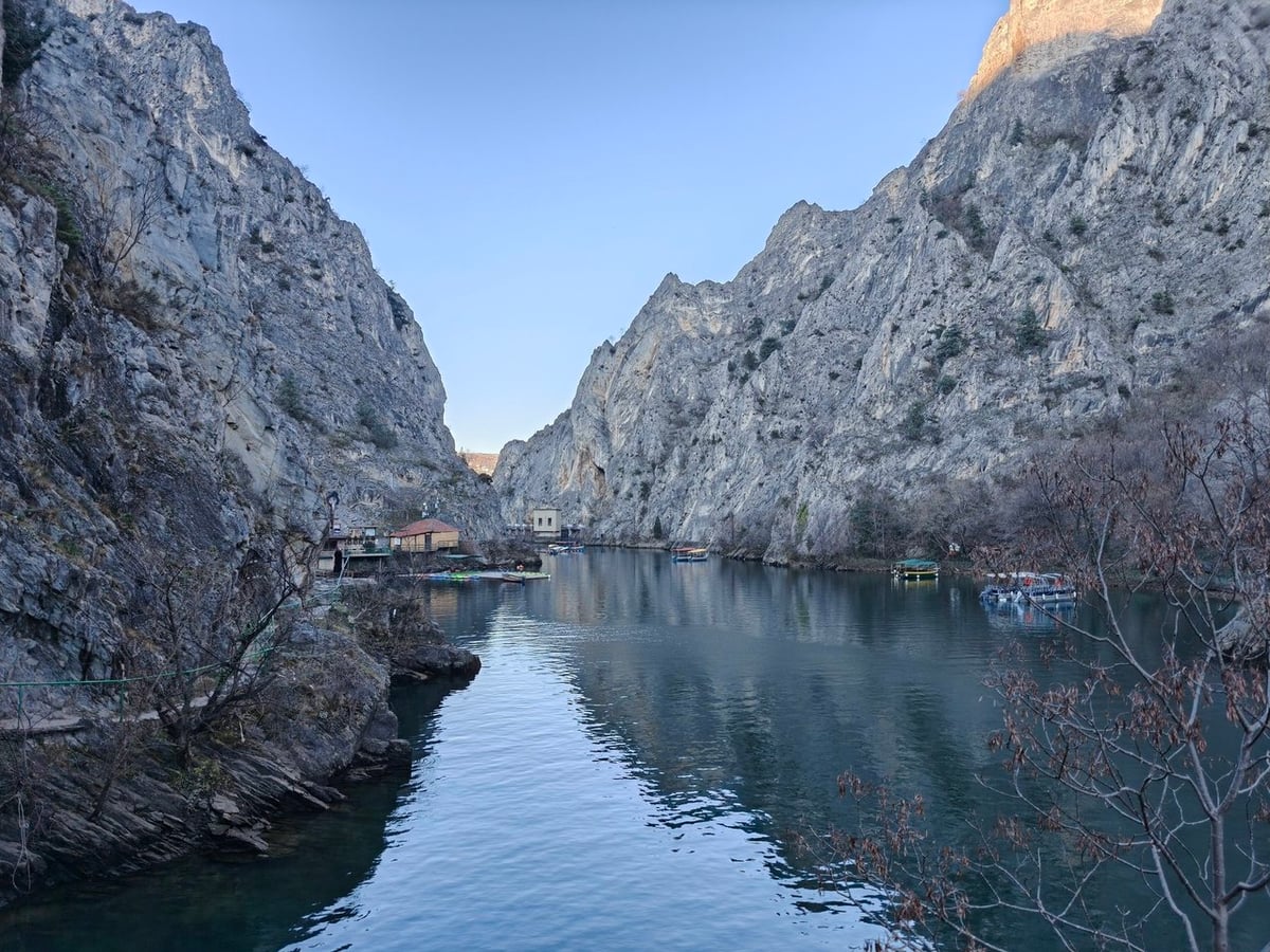 Paisaje, ciudad, monumento o escena de Macedonia