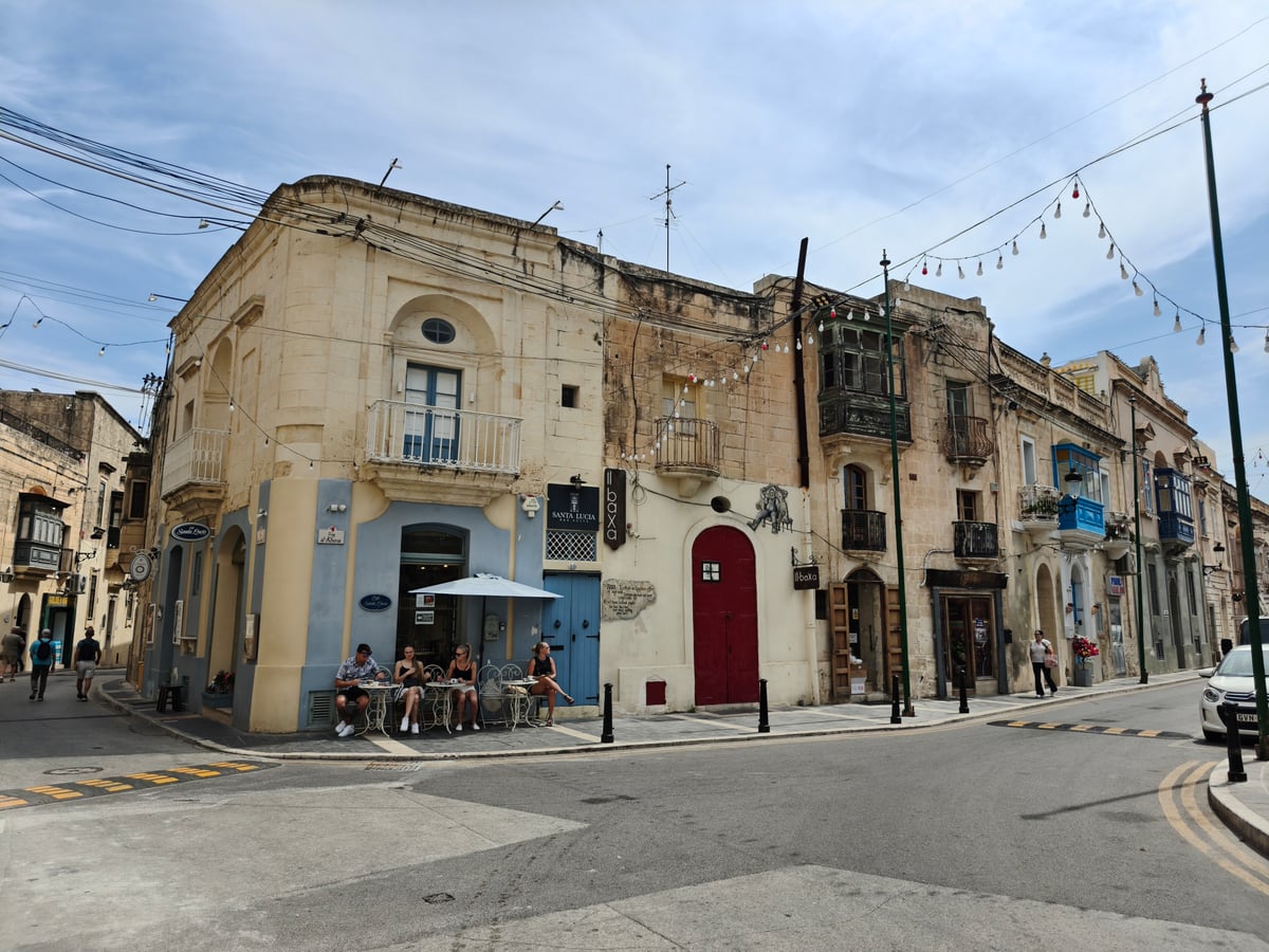 Paisaje, calle, edificio, monumento o escena de Malta