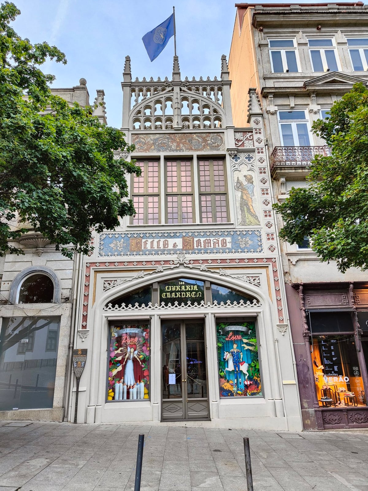 Calle, edificio, monumento o paisaje del centro histórico de Oporto