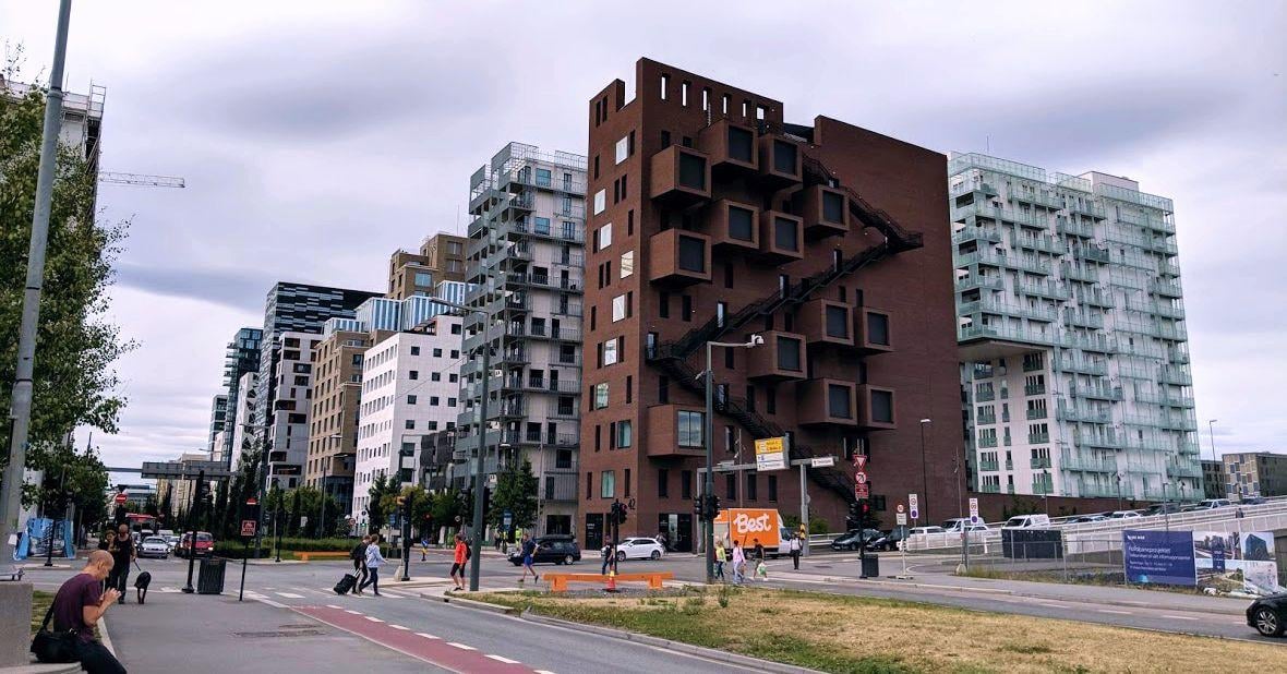 Calle, edificio, paisaje o monumento de Oslo