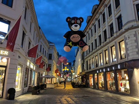 Calle, edificio, paisaje o monumento de Oslo