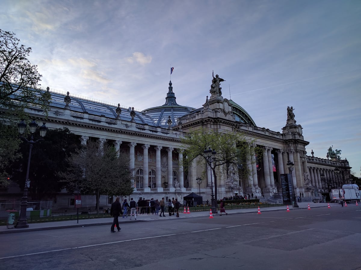 Calle, edificio o monumento de París