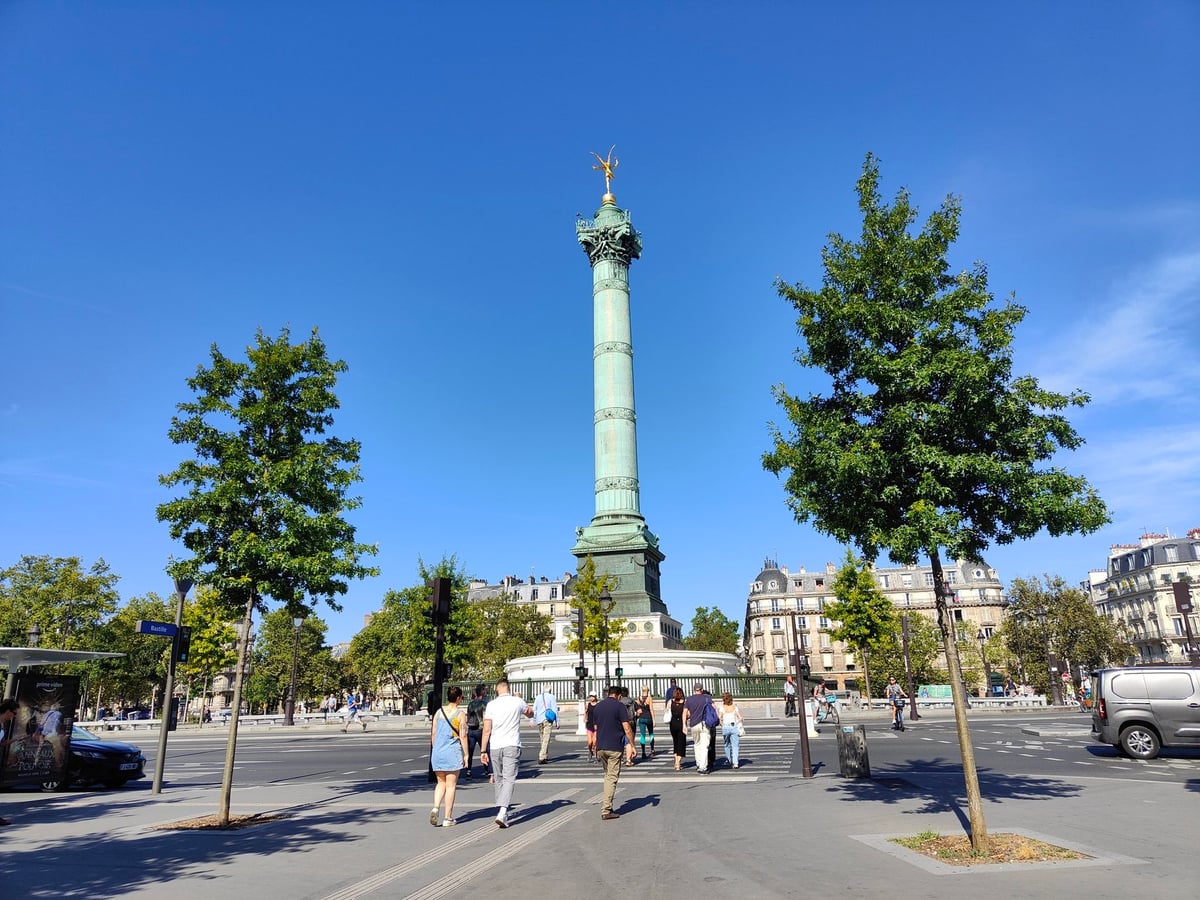 Calle, edificio, monumento o paisaje urbano de París