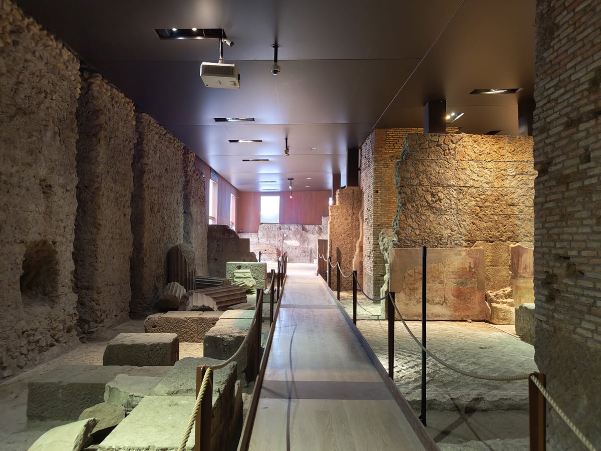 Ruinas y restos arqueológicos del Foro Romano