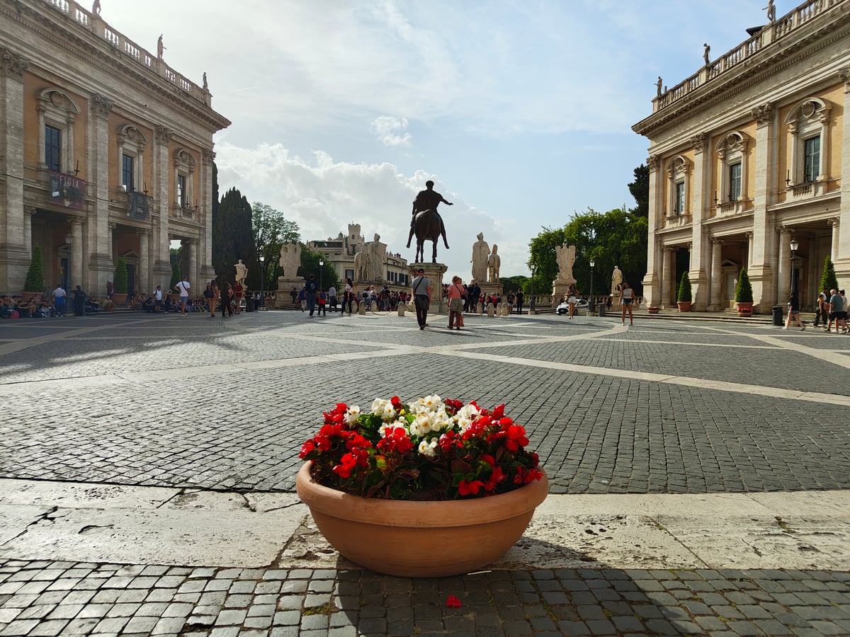 Calles, plazas y edificios históricos de Roma